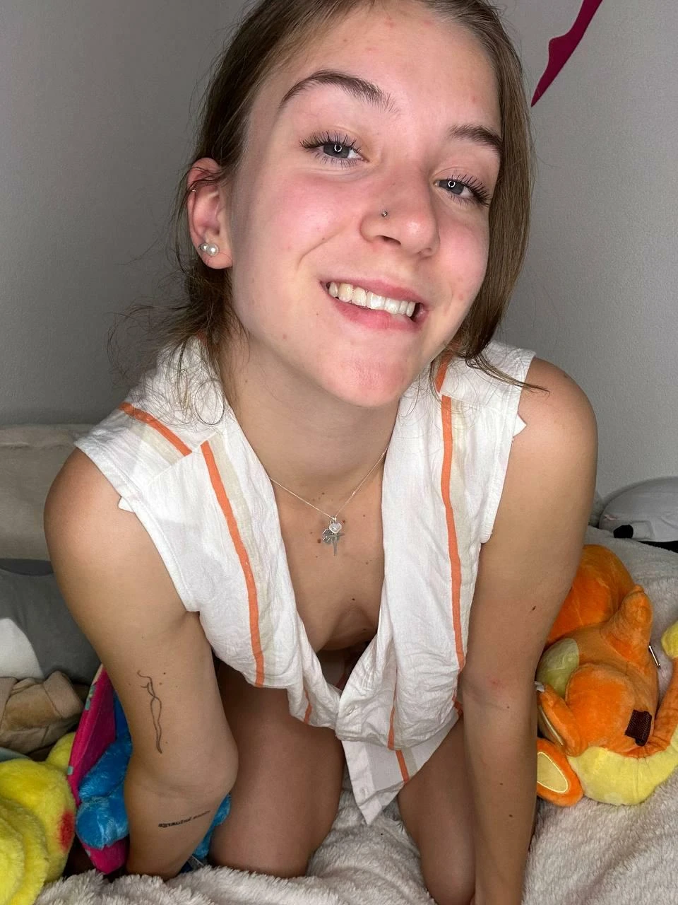 What is the frequency of sexual encounters between you and an 18-year-old like me each day?